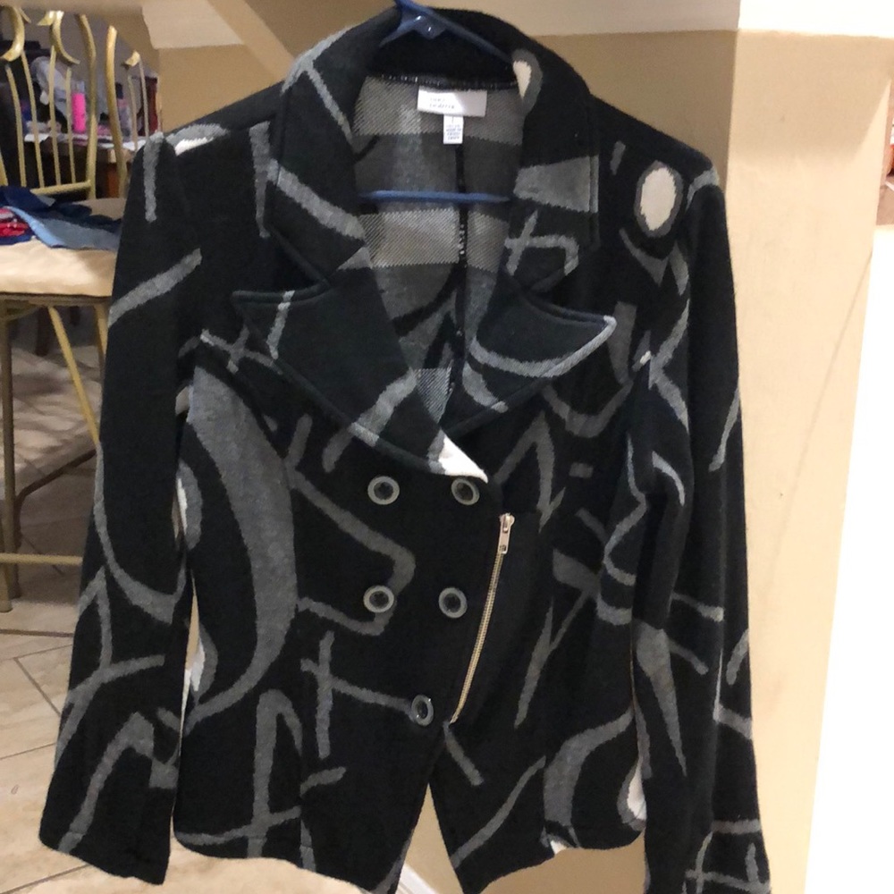 Women’s sweater coat
